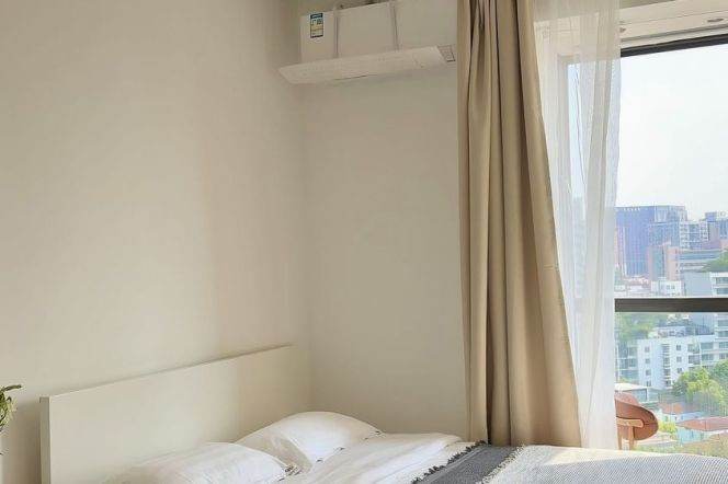 Short-Term 1BR Apartment in Old Xuhui (L9/L12)