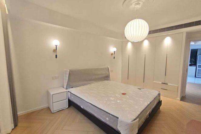 2BR Apartment in Gubei
