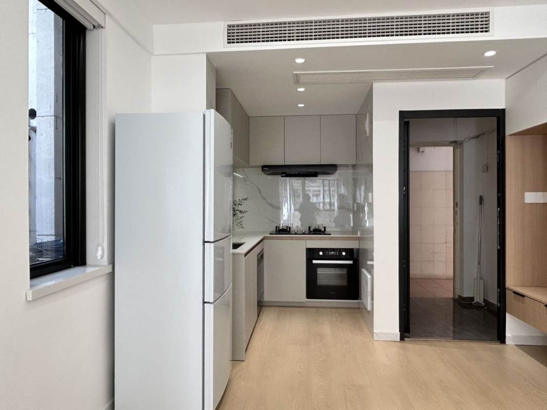 Housing image — Kitchen