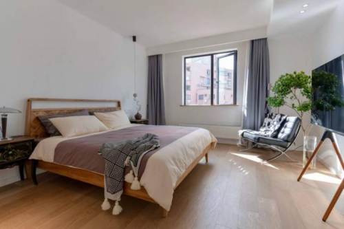 Housing image — Bedroom