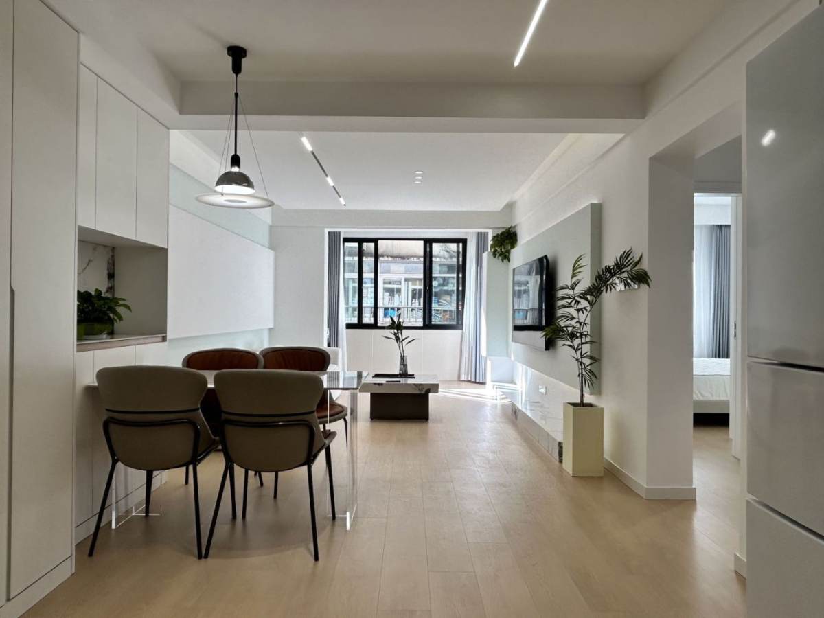 Housing image — Living Room