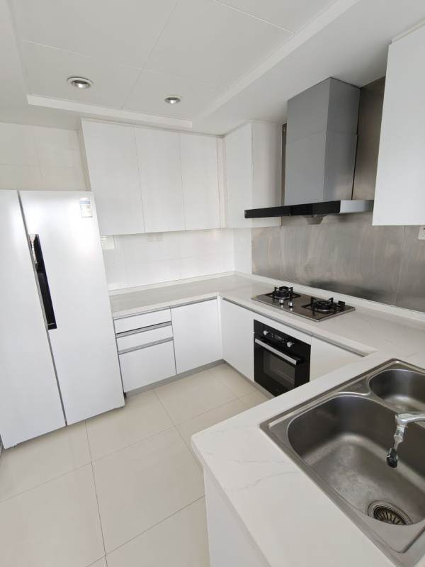 Housing image — Kitchen