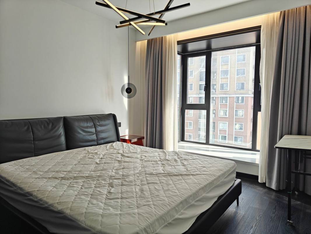 Housing image — Bedroom