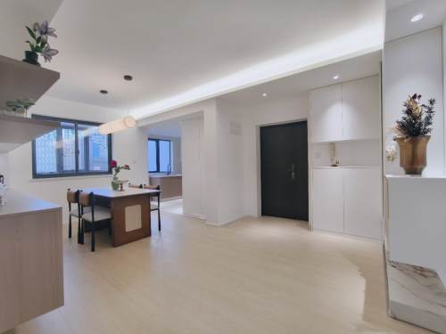 Housing image — Living Room