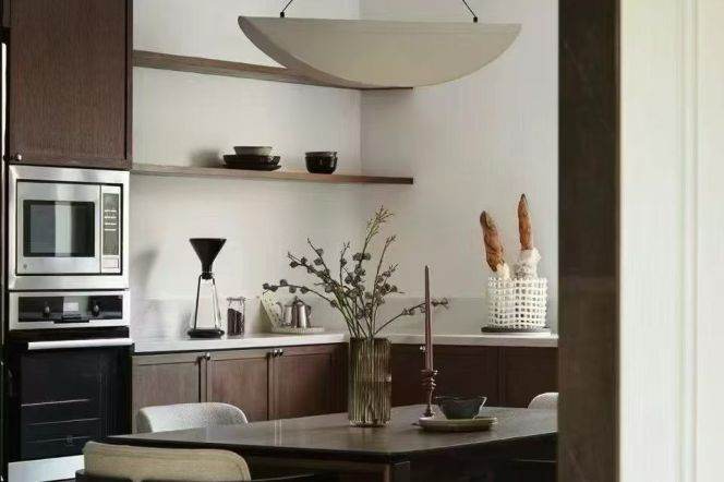 3BR Apartment in Old Xuhui with Green View (L10)