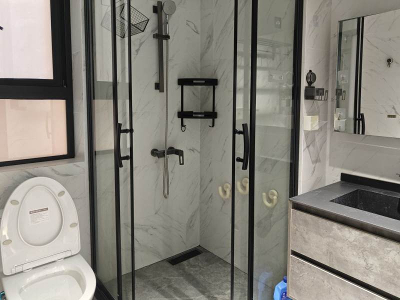Housing image — Bathroom
