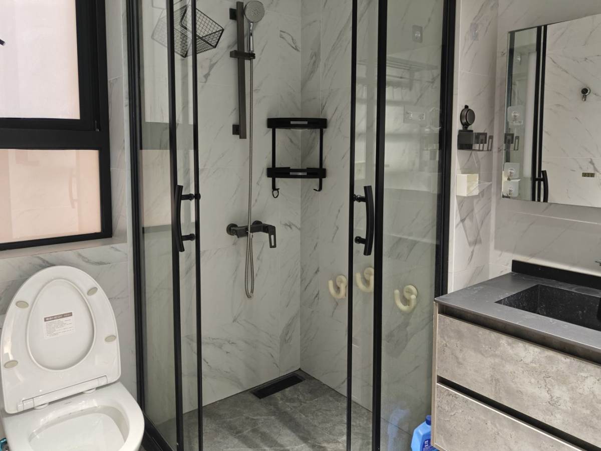 Housing image — Bathroom