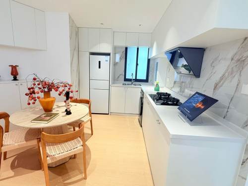 Housing image — Kitchen