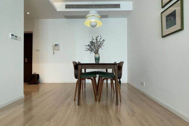 2BR Apartment in Jing'an with Floor-to-Ceiling Windows