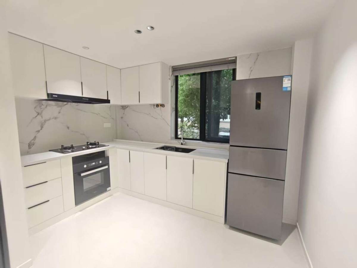 Housing image — Kitchen