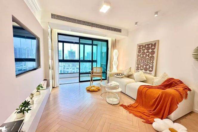 High-Floor 2BR Apartment near Longde Rd Metro (L11/L13)