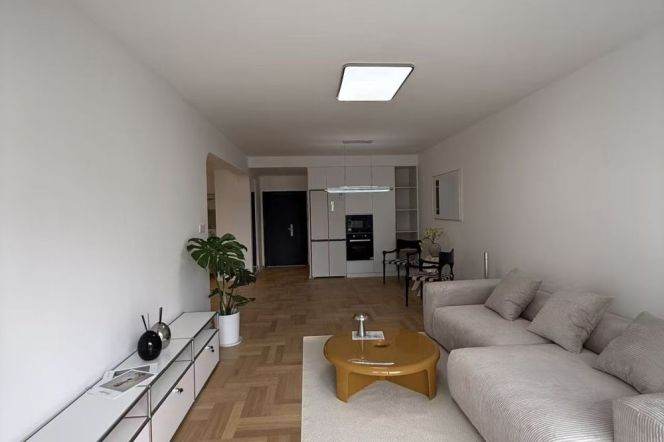 Spacious High-Ceiling 2BR Apartment in Tianshan with Outstanding View (L2/L15)