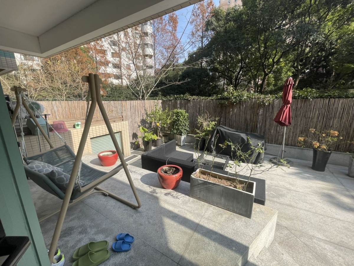 Housing image — Garden