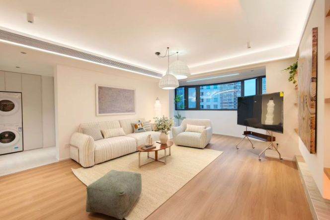 Spacious 2BR Apartment near Zhongshan Park