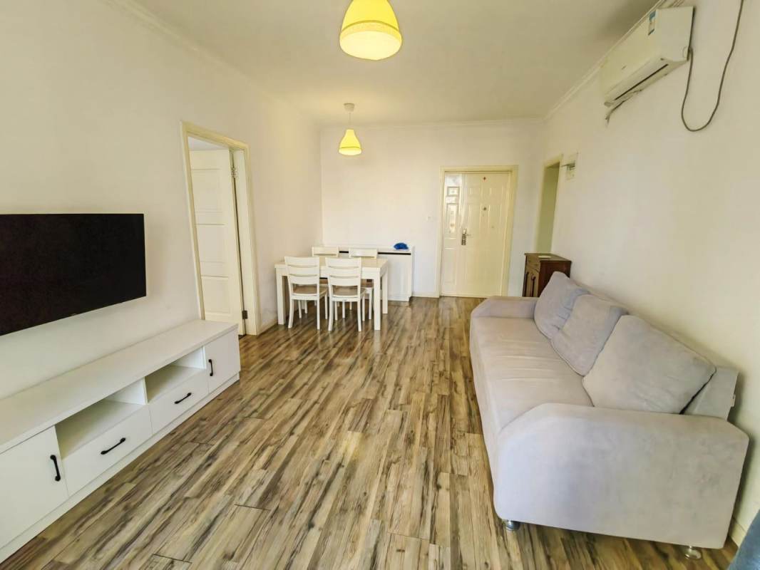 Housing image — Living Room
