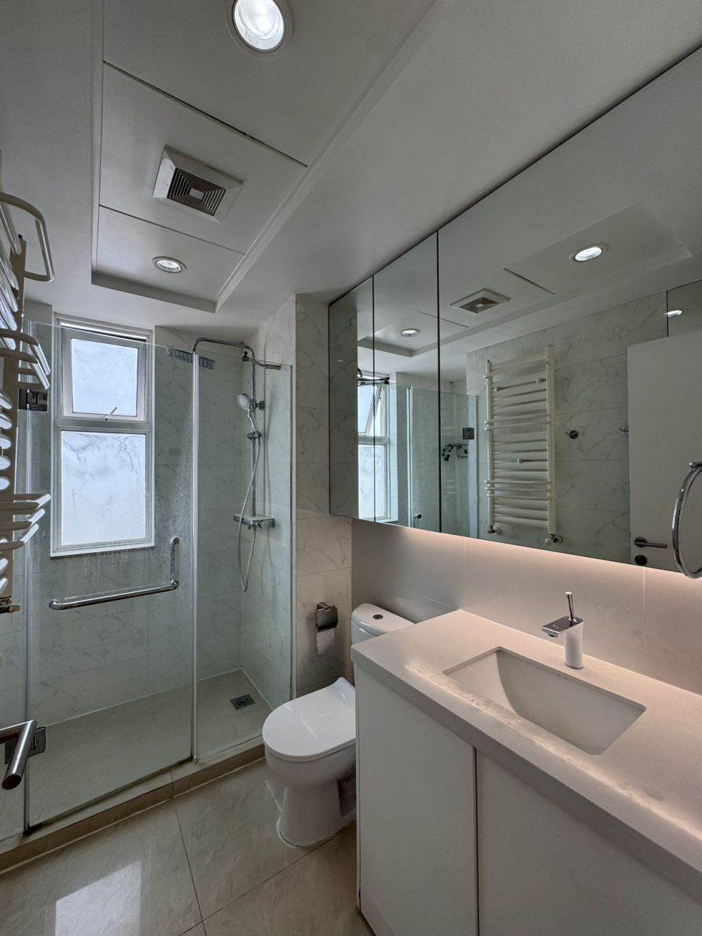 Housing image — Bathroom