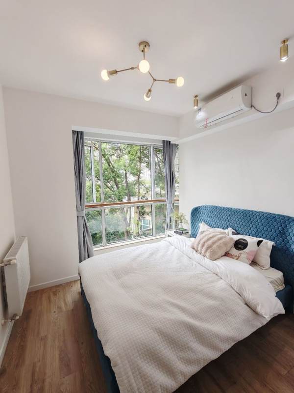Housing image — Bedroom