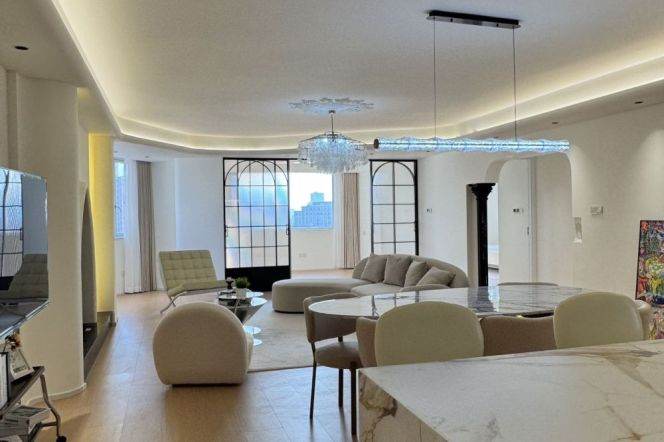 Spacious 3BR Apartment near Zhongshan Park