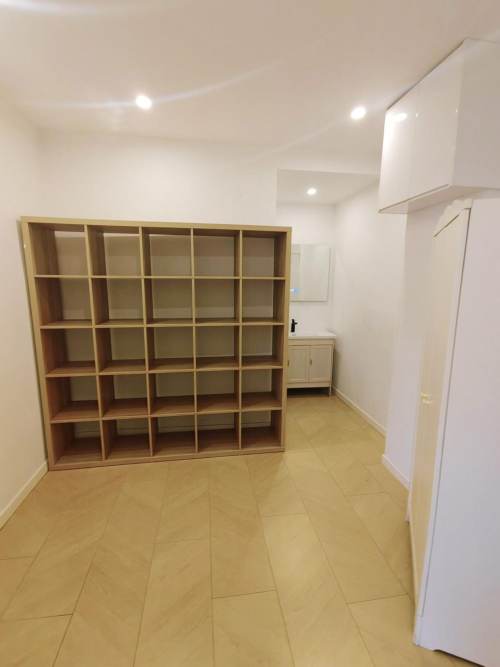 Housing image — Bedroom