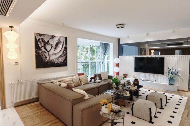 3BR Apartment in Gubei (L2)
