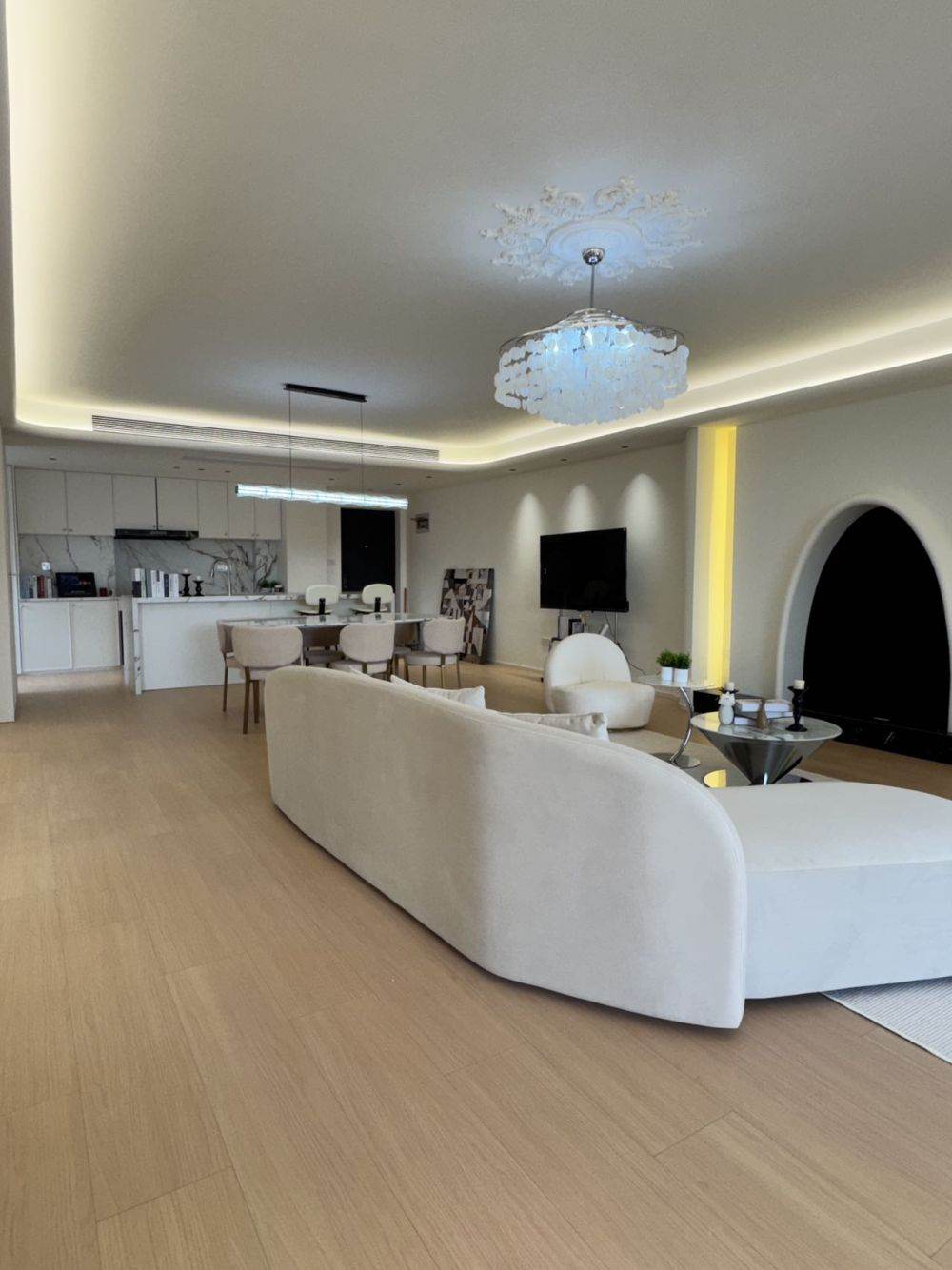 Housing image — Living Room