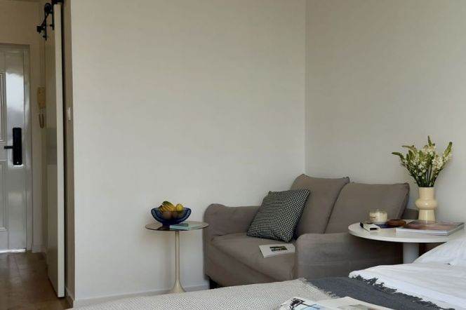 Short-Term 1BR Apartment in Old Xuhui (L9/L12)