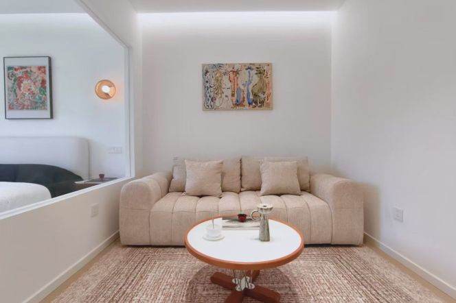 2BR Apartment near Yishan Rd Metro (L9/L15)