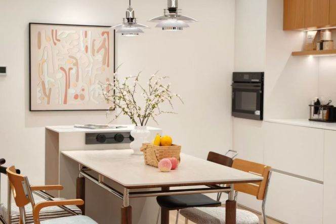 Spacious 2BR Apartment near Zhongshan Park