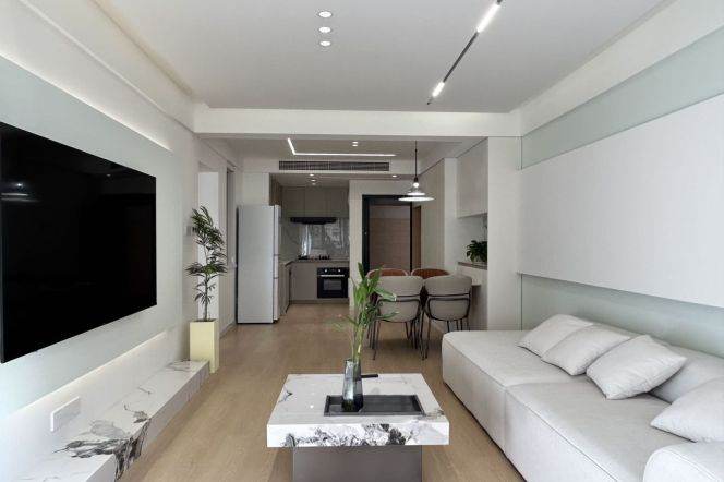 Spacious 1BR Apartment at Sihe Garden