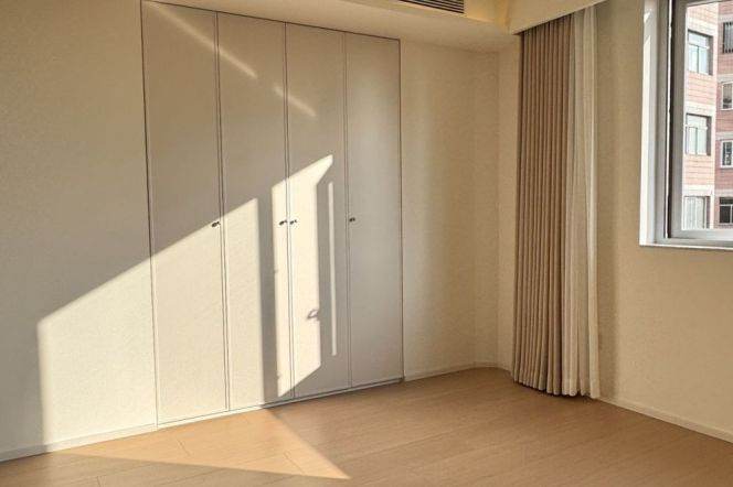 Spacious 3BR Apartment near Zhongshan Park