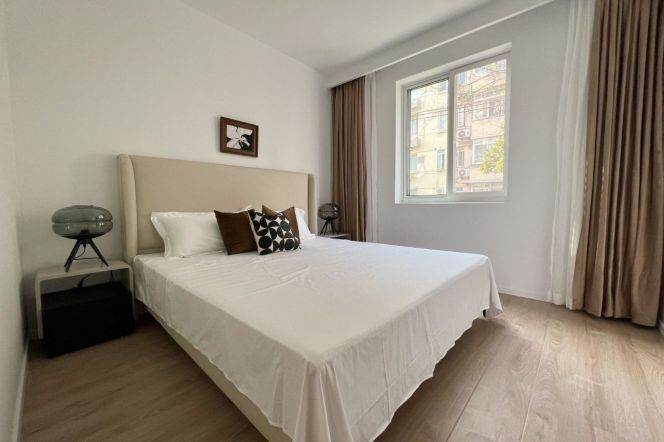 1BR Apartment near Shanghai Stadium Metro (L4)