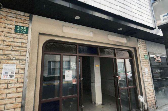 Spacious Studio Commercial Space at Cafe Frida (L2/L12/L13)