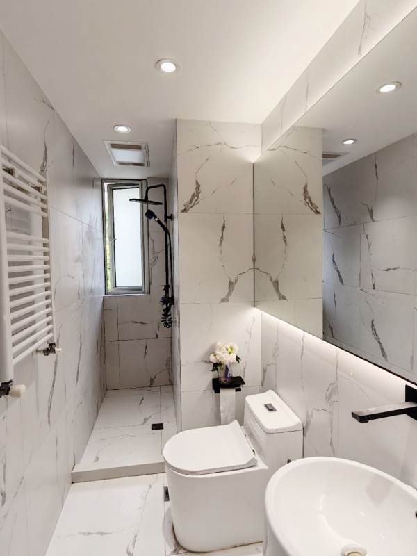 Housing image — Bathroom