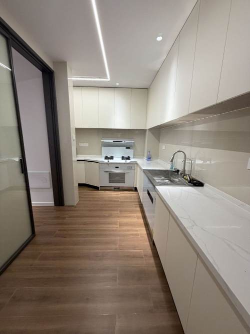 Housing image — Kitchen