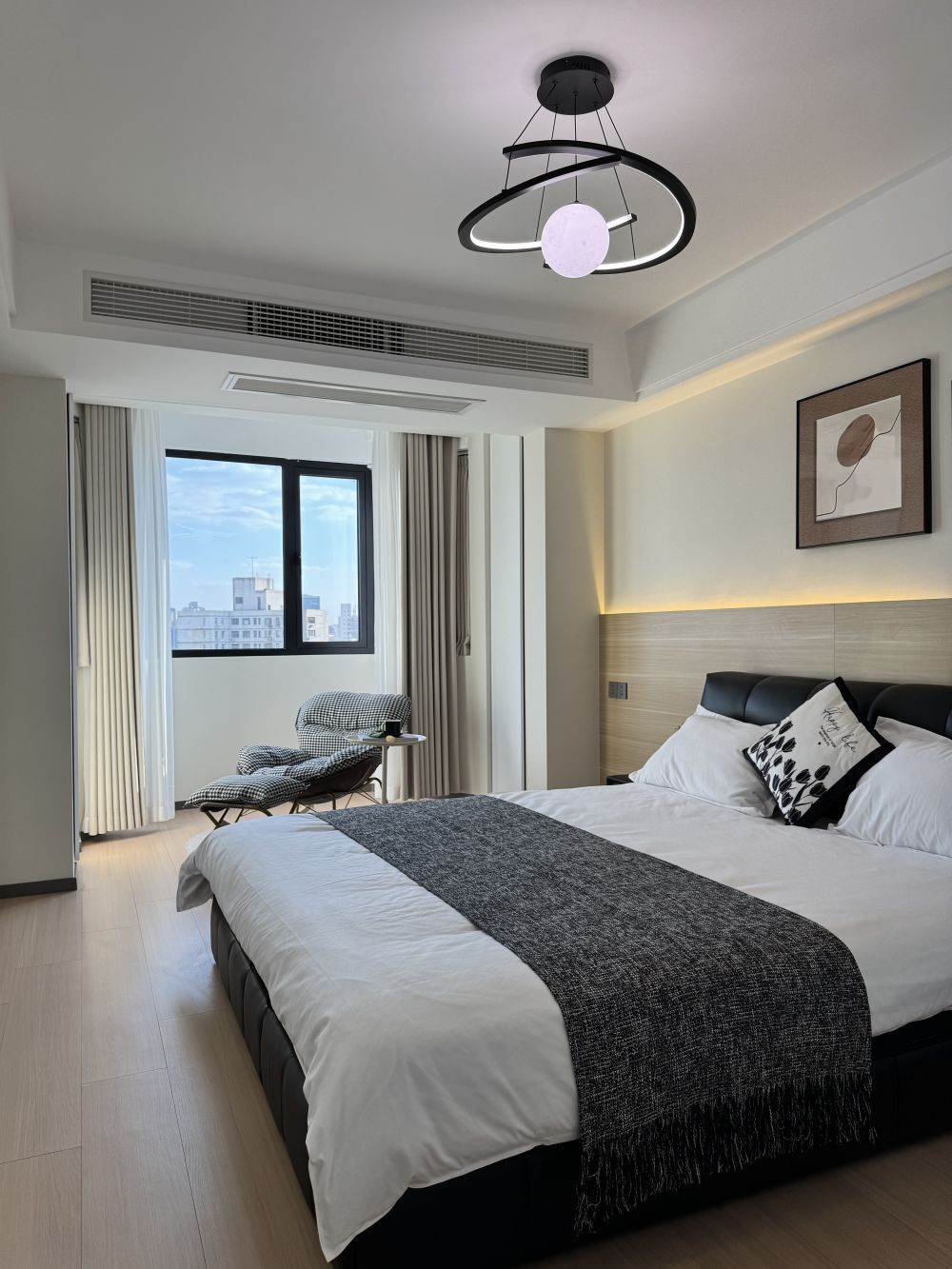 Housing image — Bedroom