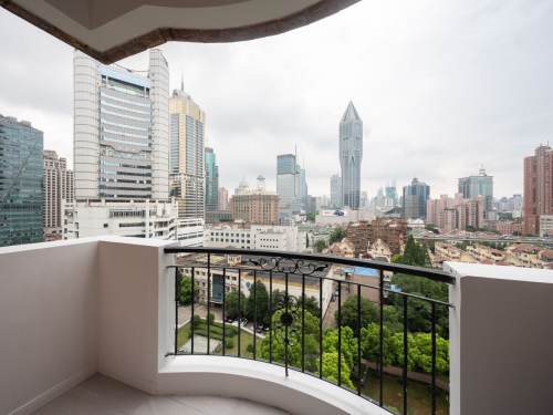 Housing image — Balcony