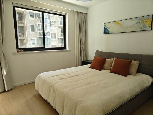 Housing image — Bedroom