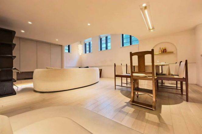 Spacious 2BR Apartment in Old Xuhui