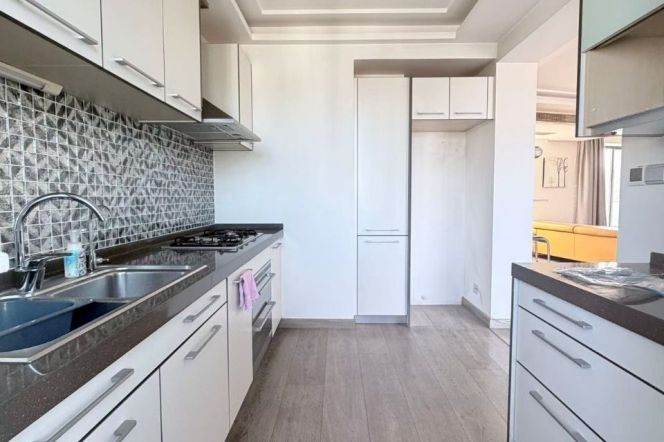 5BR Apartment at Bugao City (L9/L12)