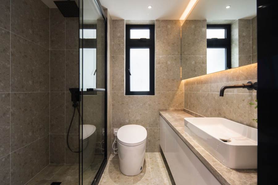 Housing image — Bathroom