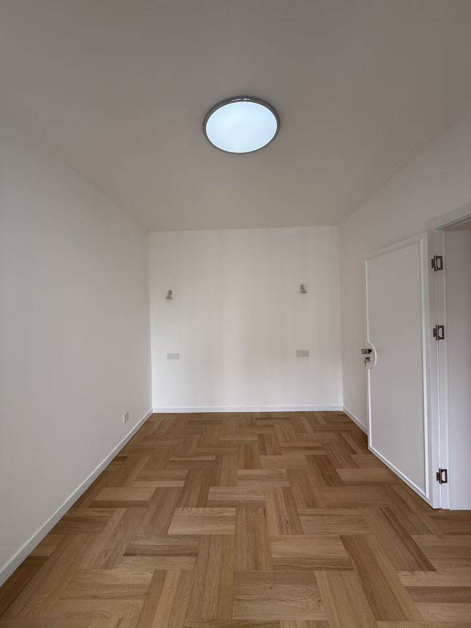 Housing image — Bedroom