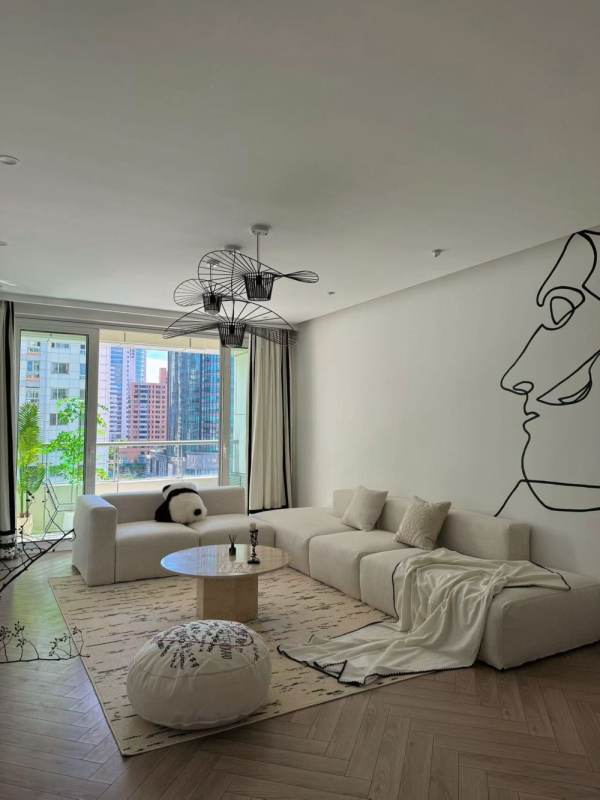 Housing image — Living Room