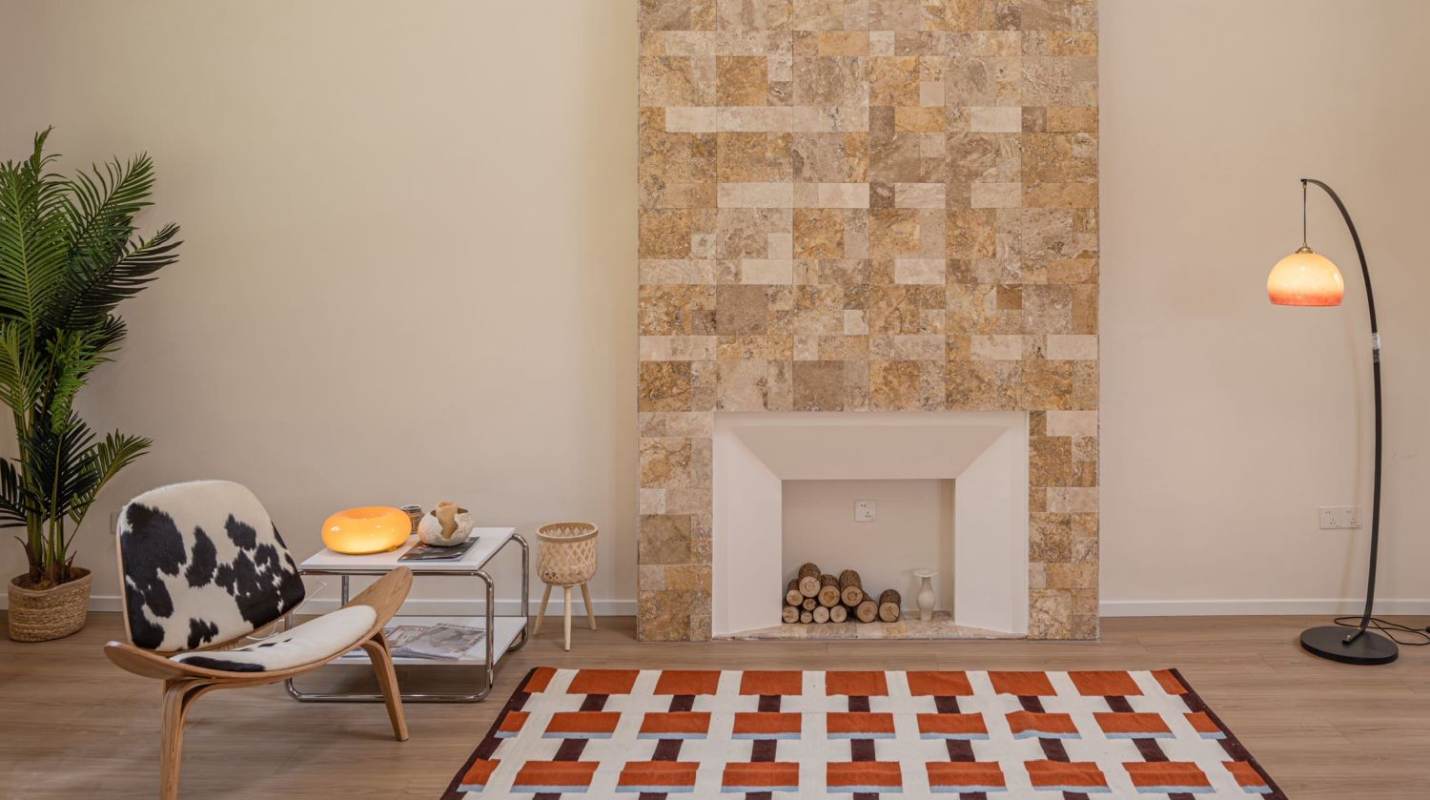 Housing image — Living Room