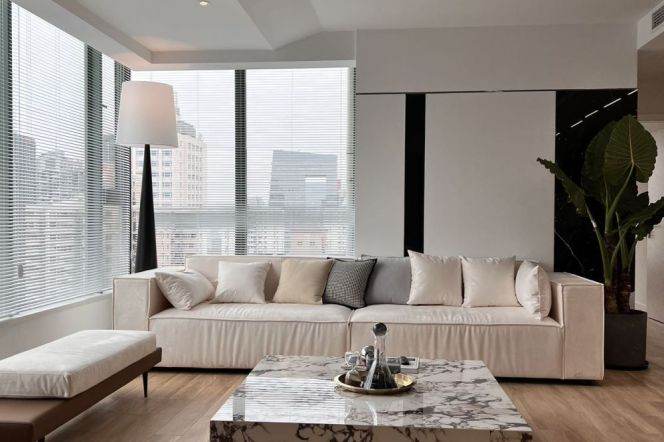 High-Floor Spacious High-Ceiling 3BR Apartment in Xujiahui with Floor-to-Ceiling Windows (L1/L9/L11)