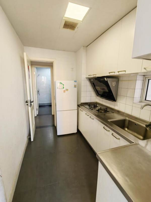 Housing image — Kitchen