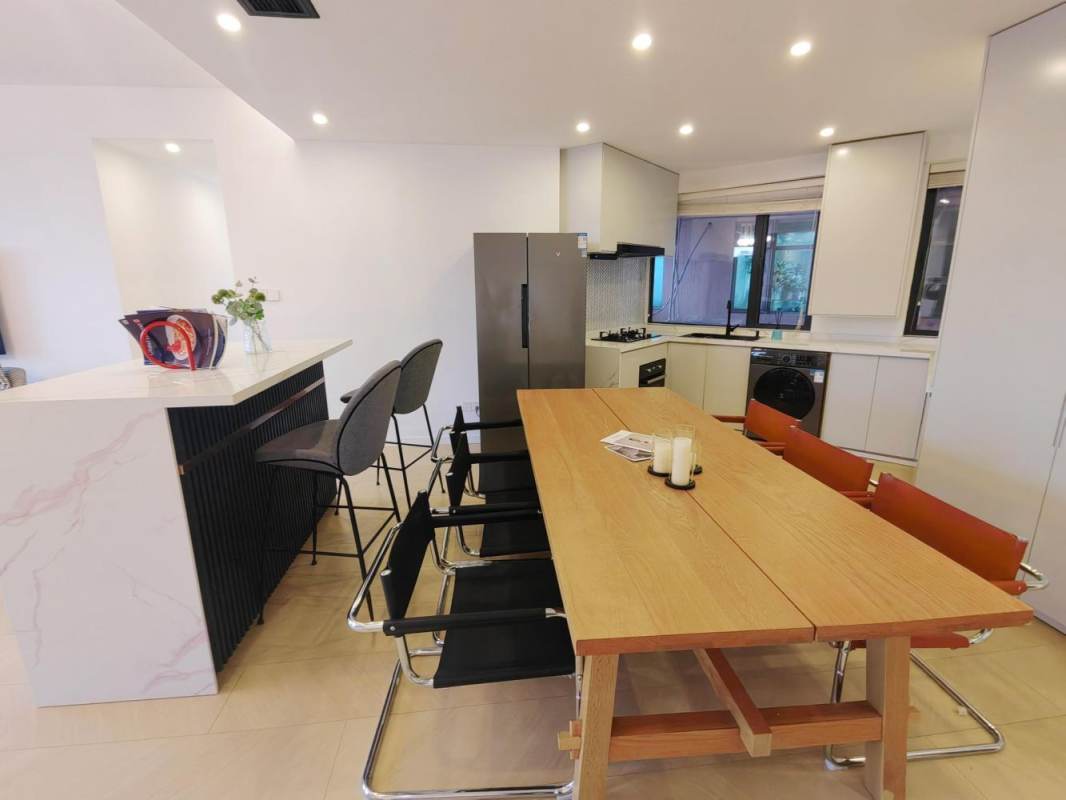 Housing image — Dining Area