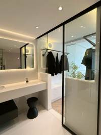 Housing image — Bathroom