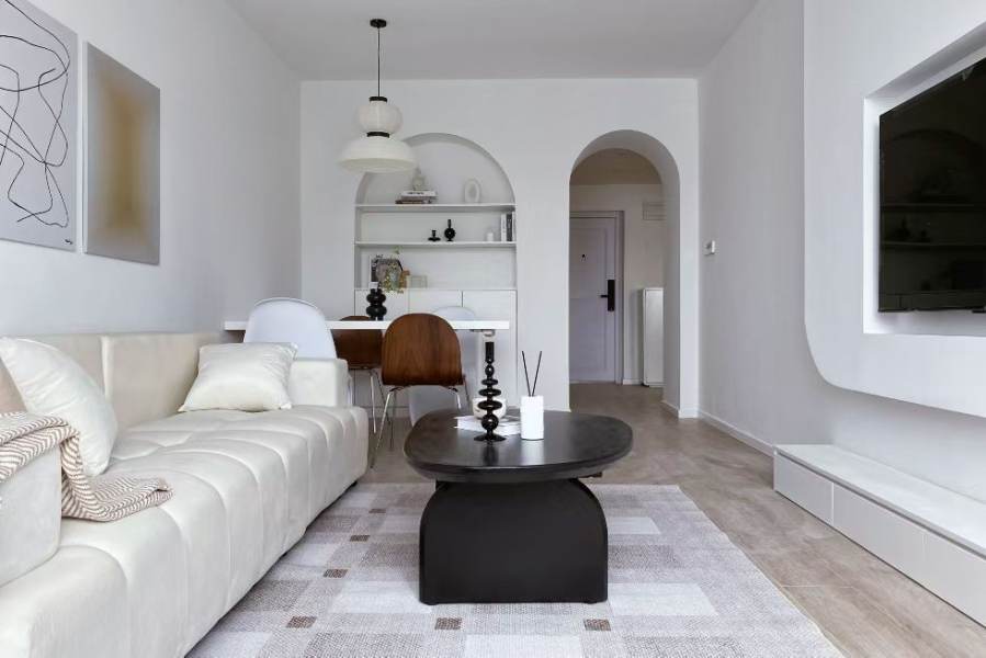 Housing image — Living Room
