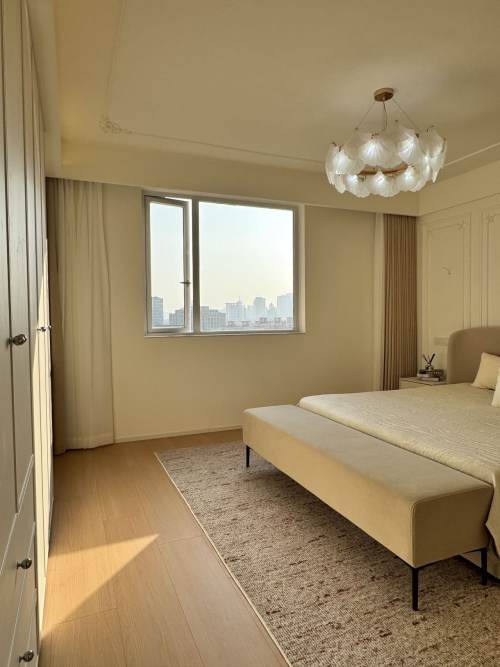 Housing image — Bedroom