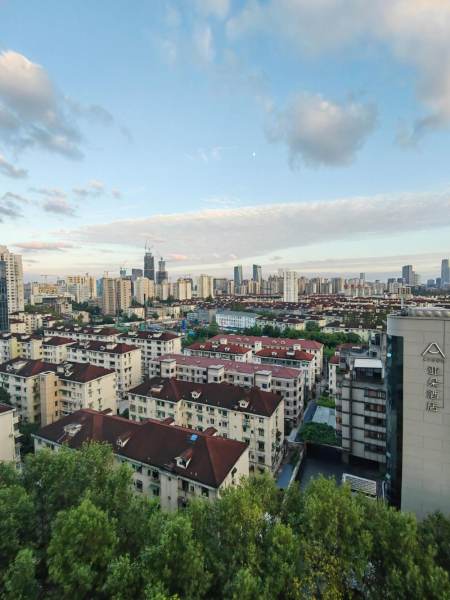 Housing image — View
